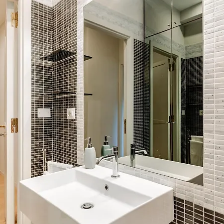 Welcome To Retreat In Trastevere Apartment *