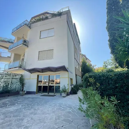 Welcome To Retreat In Trastevere Apartment